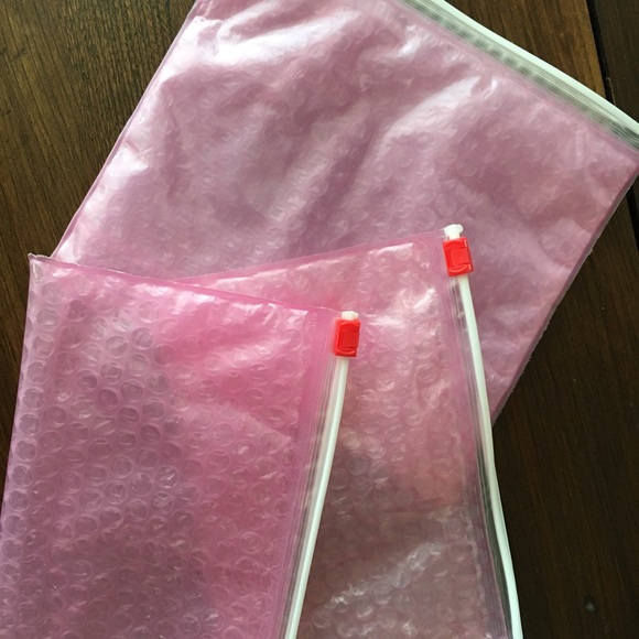 New Glossier Pouches for makeup, travel etc. - Picture 2 of 3